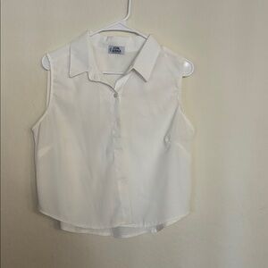 Jon & Anna Classic White Sleeveless Top